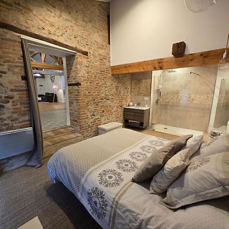 Gite Le Jardin Secret Et Gite Au Temps Suspendu Montpezat  Exterior photo