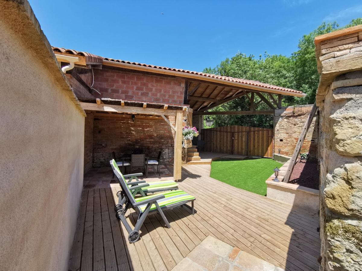 Gite Le Jardin Secret Et Gite Au Temps Suspendu Montpezat  Exterior photo