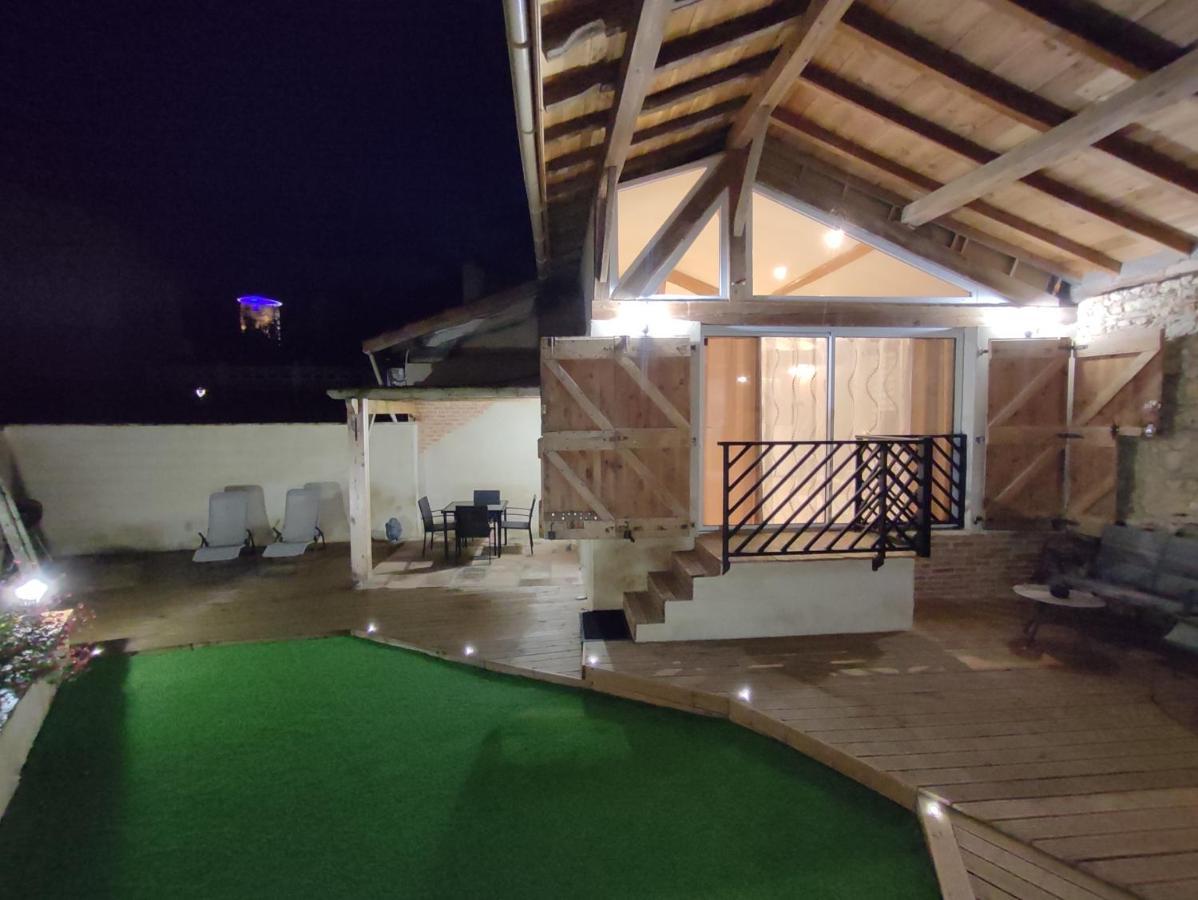 Gite Le Jardin Secret Et Gite Au Temps Suspendu Montpezat  Exterior photo