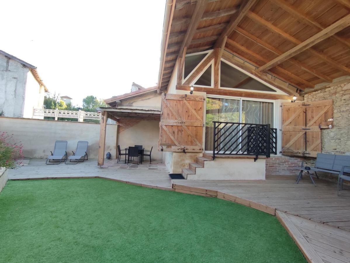 Gite Le Jardin Secret Et Gite Au Temps Suspendu Montpezat  Exterior photo